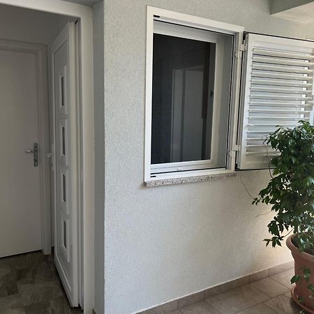 Apartmenthaus Suskovic Insel Krk Omisalj Luaran gambar