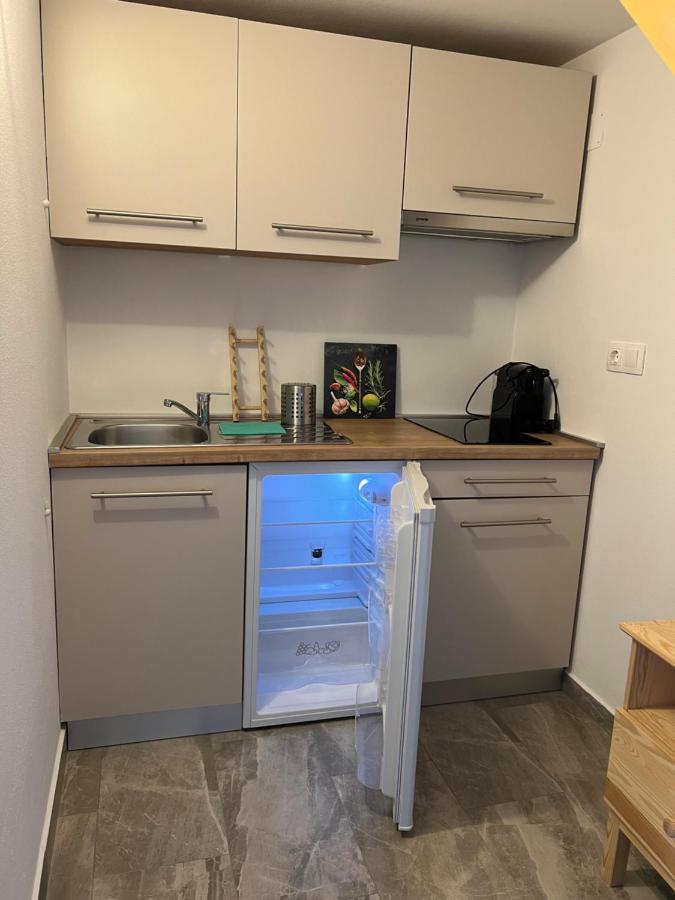 Apartmenthaus Suskovic Insel Krk Omisalj Luaran gambar