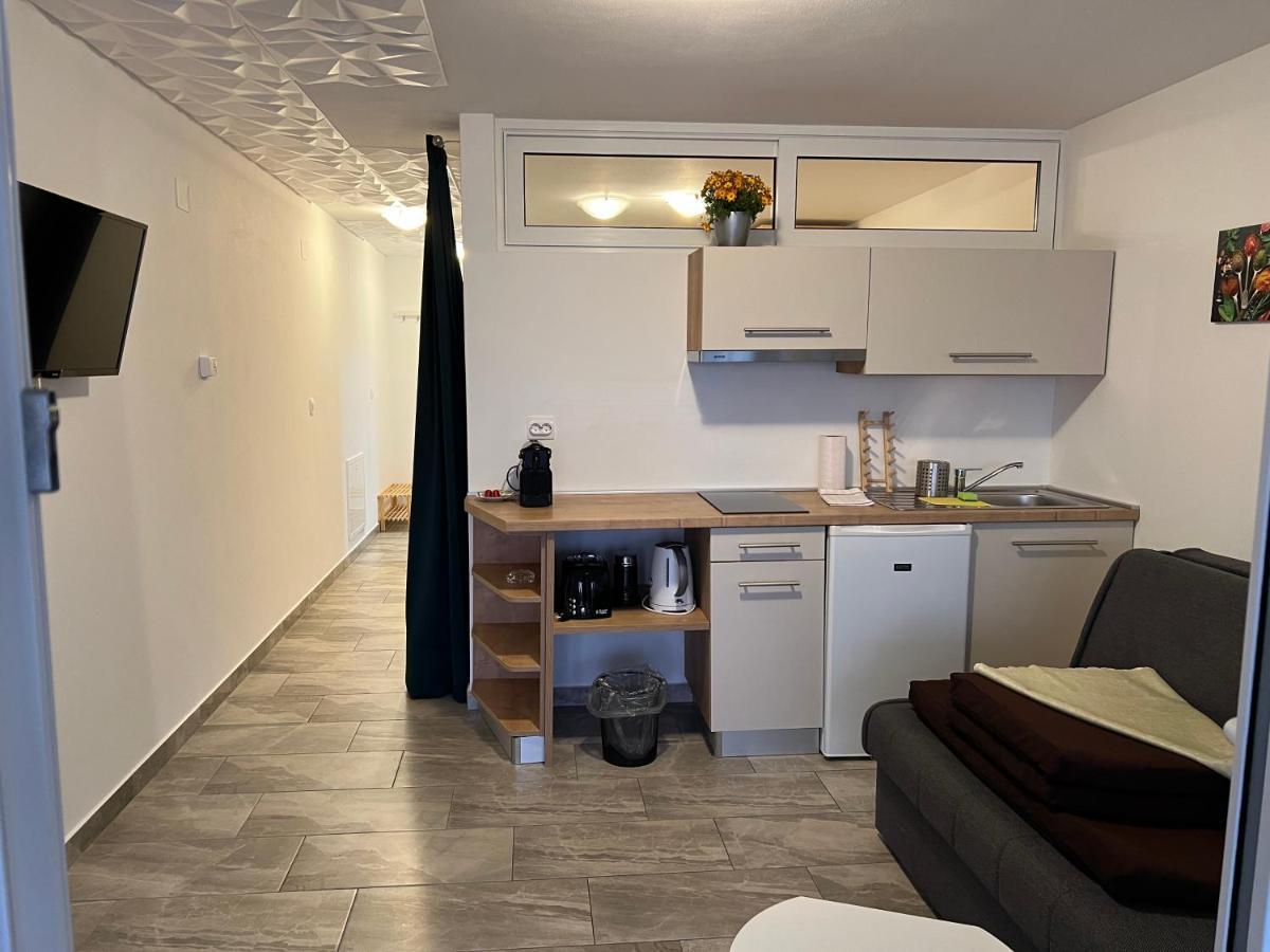 Apartmenthaus Suskovic Insel Krk Omisalj Luaran gambar