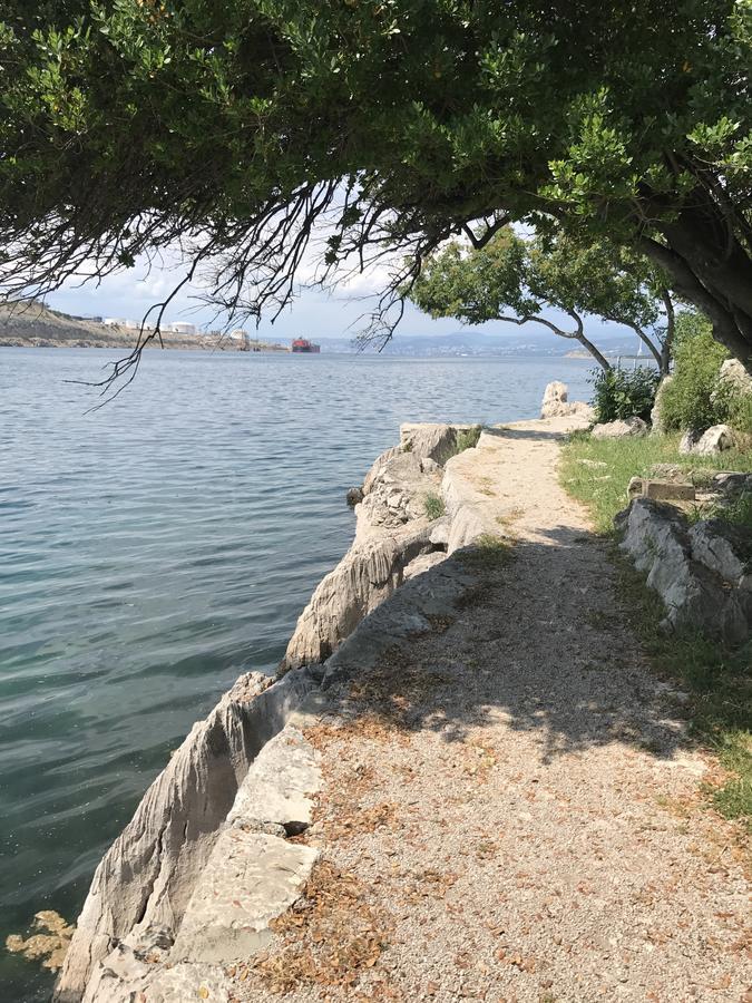 Apartmenthaus Suskovic Insel Krk Omisalj Luaran gambar